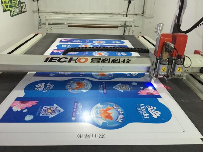 汪洋噴畫(huà)工廠設(shè)備*產(chǎn)品展示&mdash;對(duì)產(chǎn)品不斷創(chuàng)新的腳步我們永不停止 為客